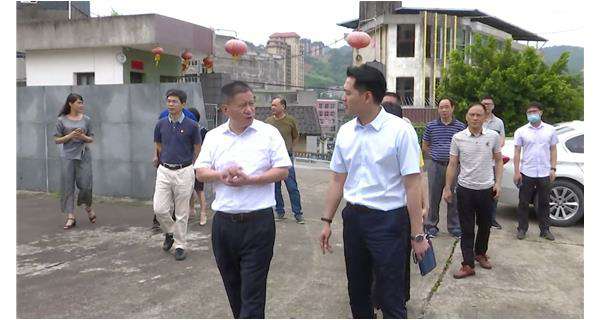 郑县长一行莅临太原明琛手机配件批发有限公司指导调研